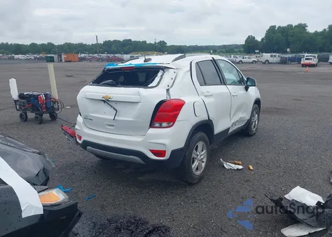 2021 Chevrolet Trax Awd Lt from USA, damaged, VIN KL7CJPSM8MB374432